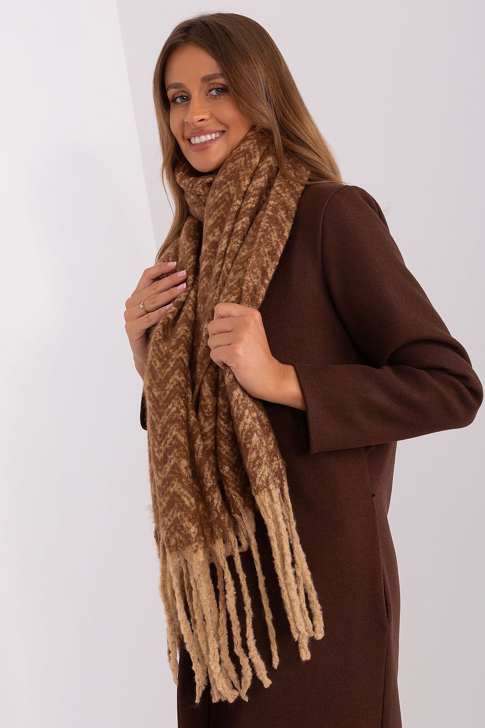 Schal model 189242 Wool Fashion Italia