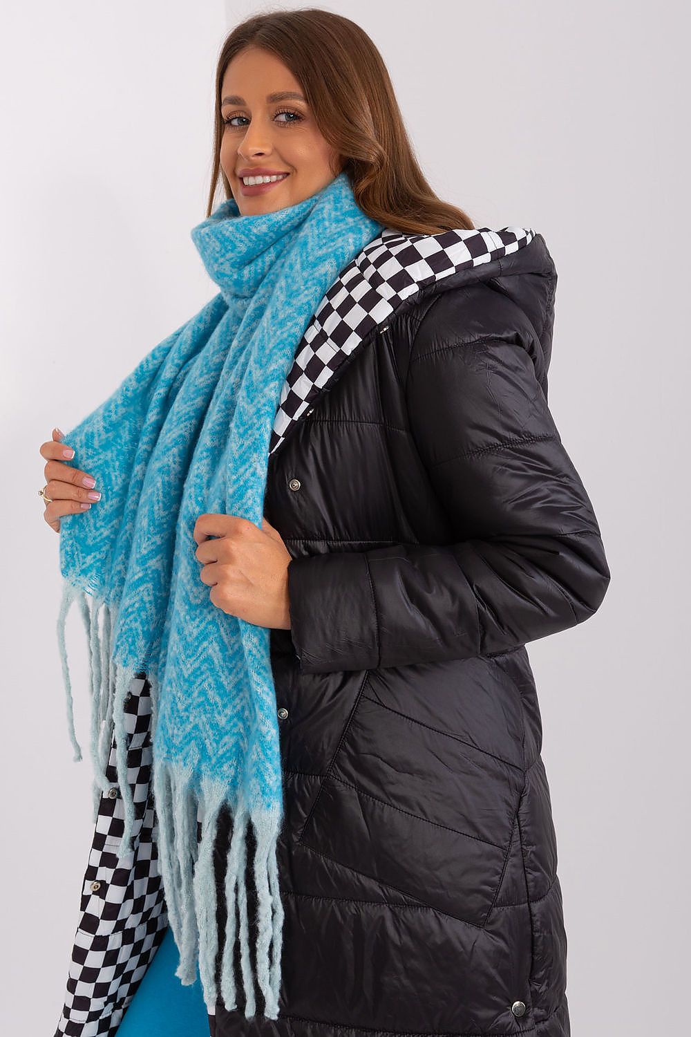 Schal model 189246 Wool Fashion Italia