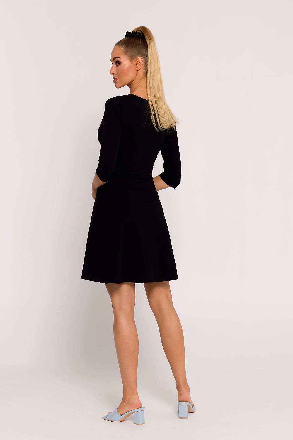 Alltagskleid model 193572 Moe