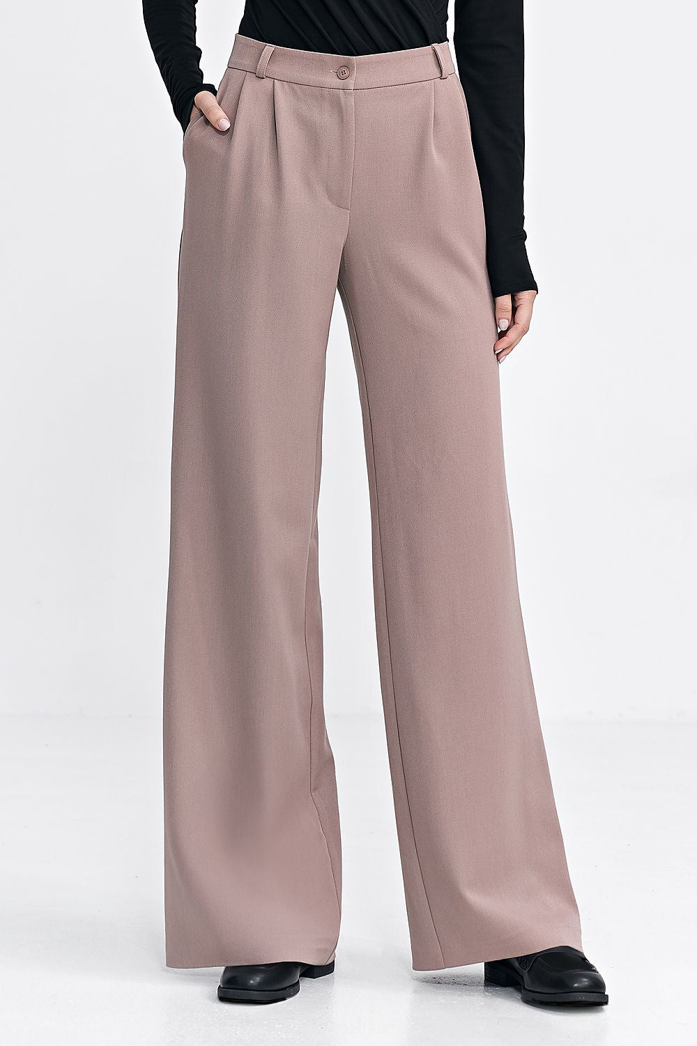 Lange Hose model 200388 Nife