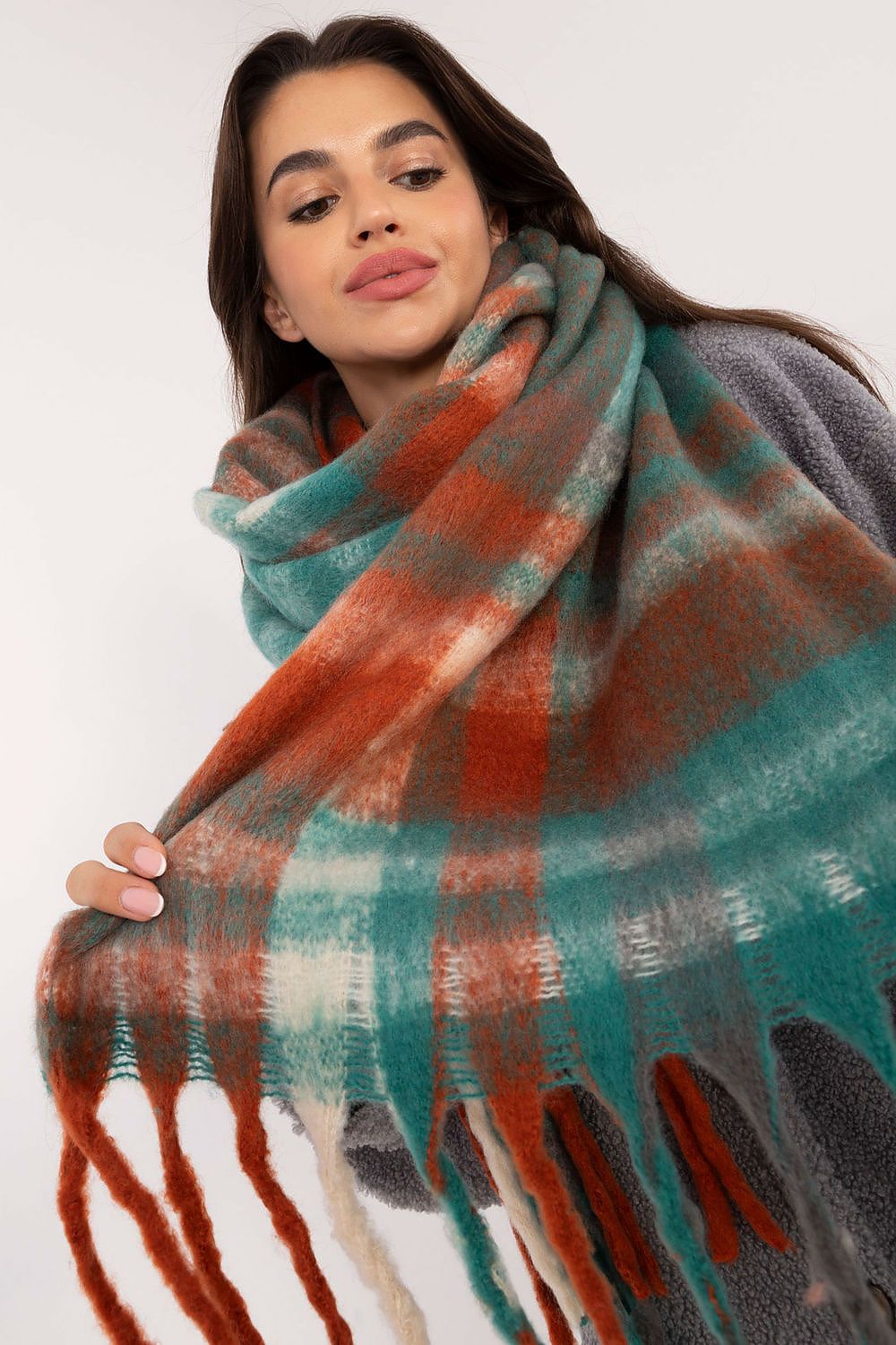 Schal model 203170 Wool Fashion Italia