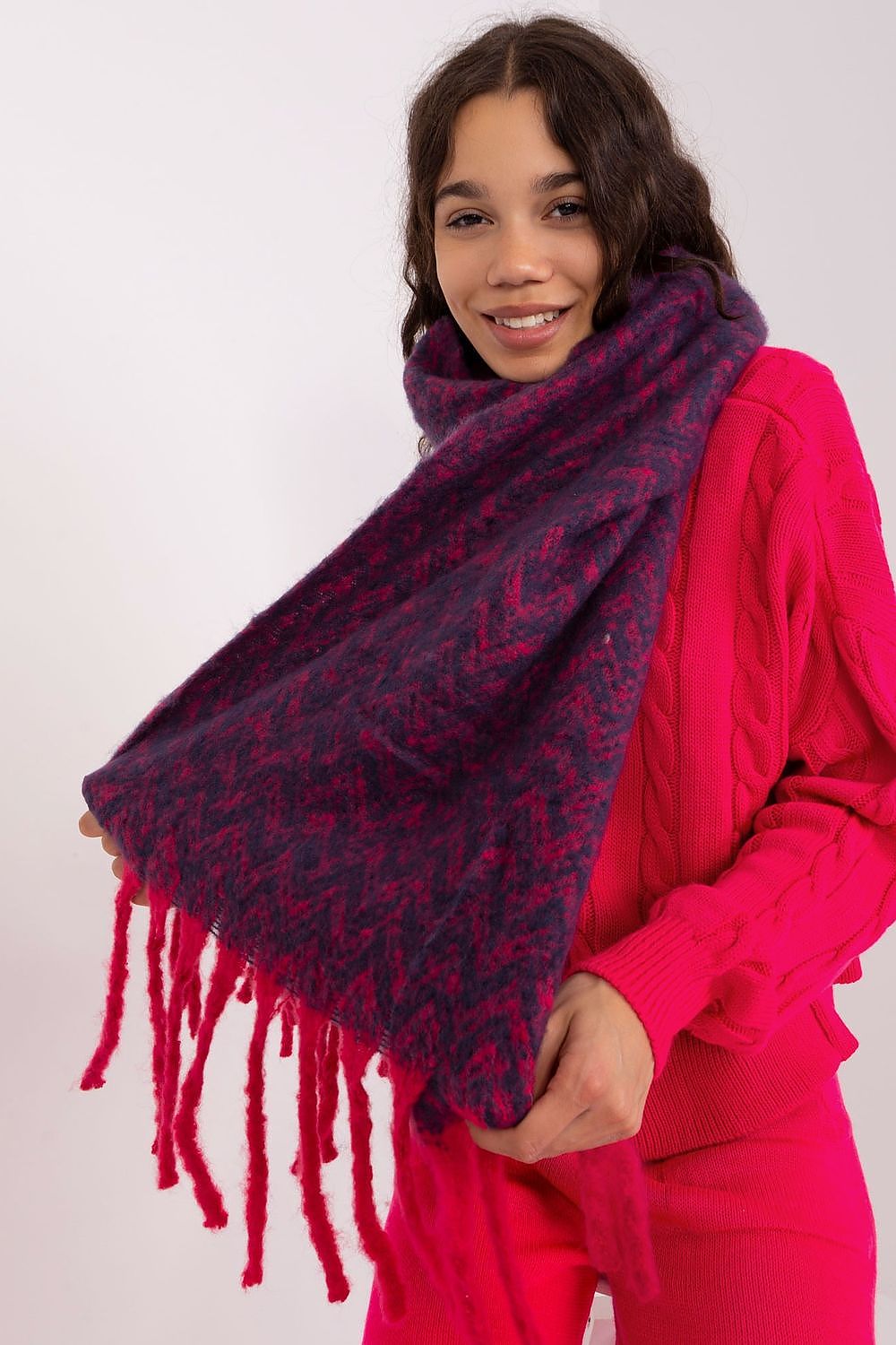 Schal model 205971 Wool Fashion Italia