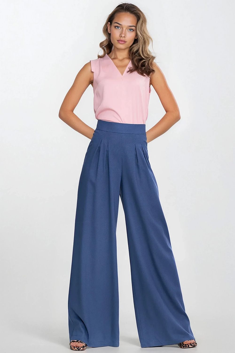 Bluse model 213983 Nife