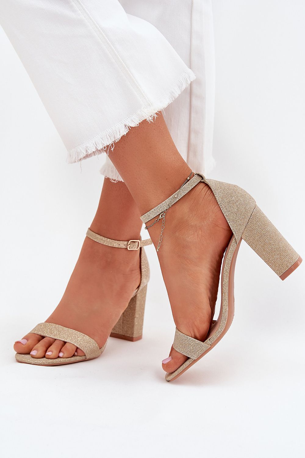 Sandalen mit Absatz model 215643 Step in style