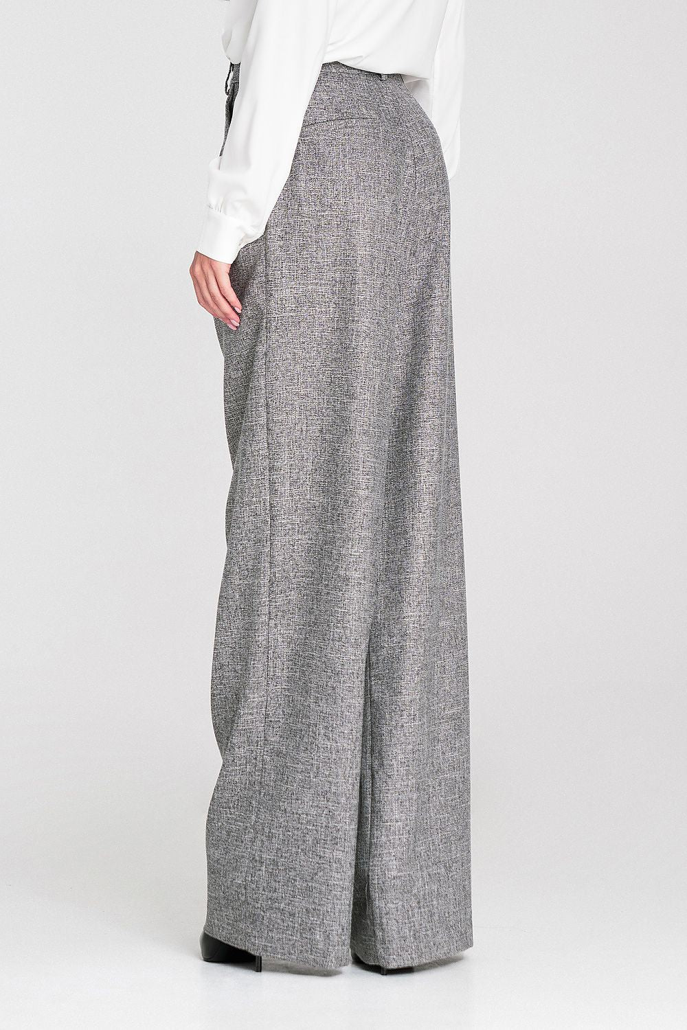 Lange Hose model 217593 Nife