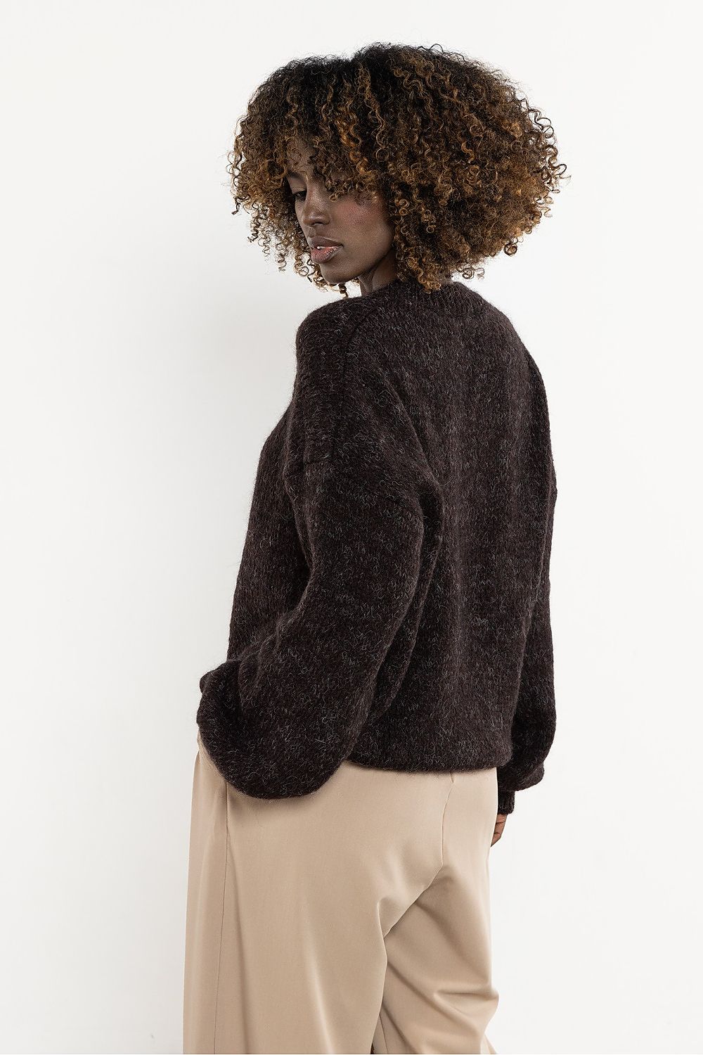 Pullover model 220850 awama