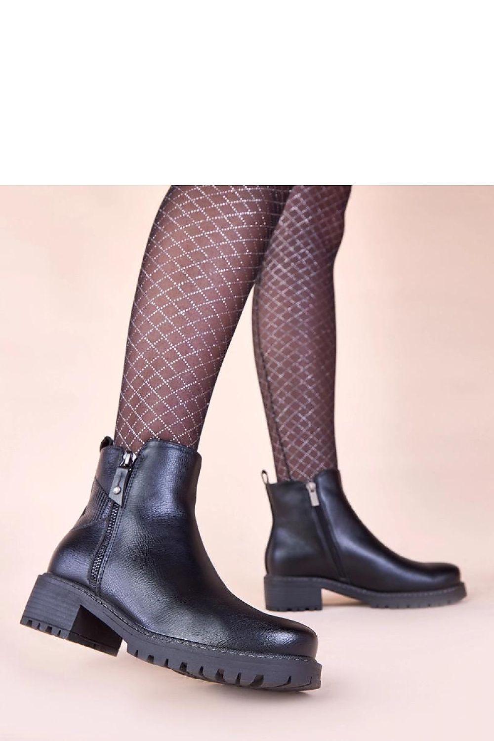 Stiefeletten mit Absatz model 221011 Solea
