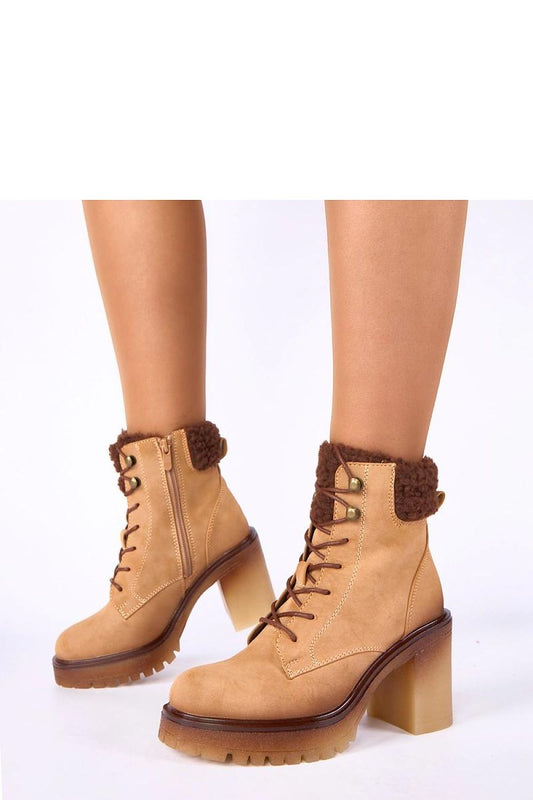 Stiefeletten mit Absatz model 222346 Solea