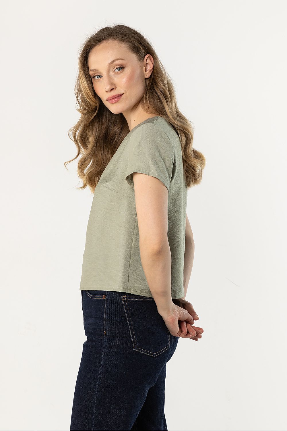Bluse model 225335 awama