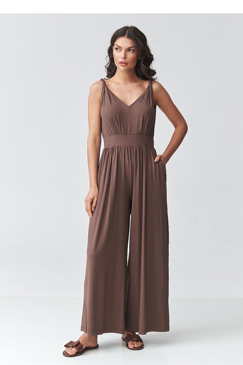 Overall model 225658 Makadamia