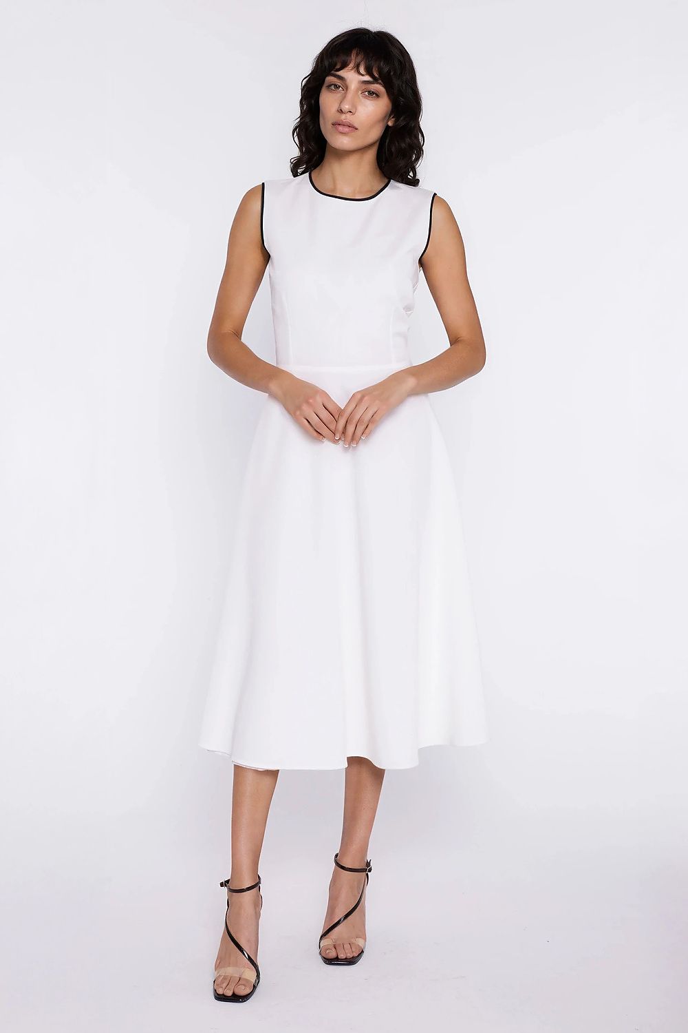 Alltagskleid model 225827 Nife