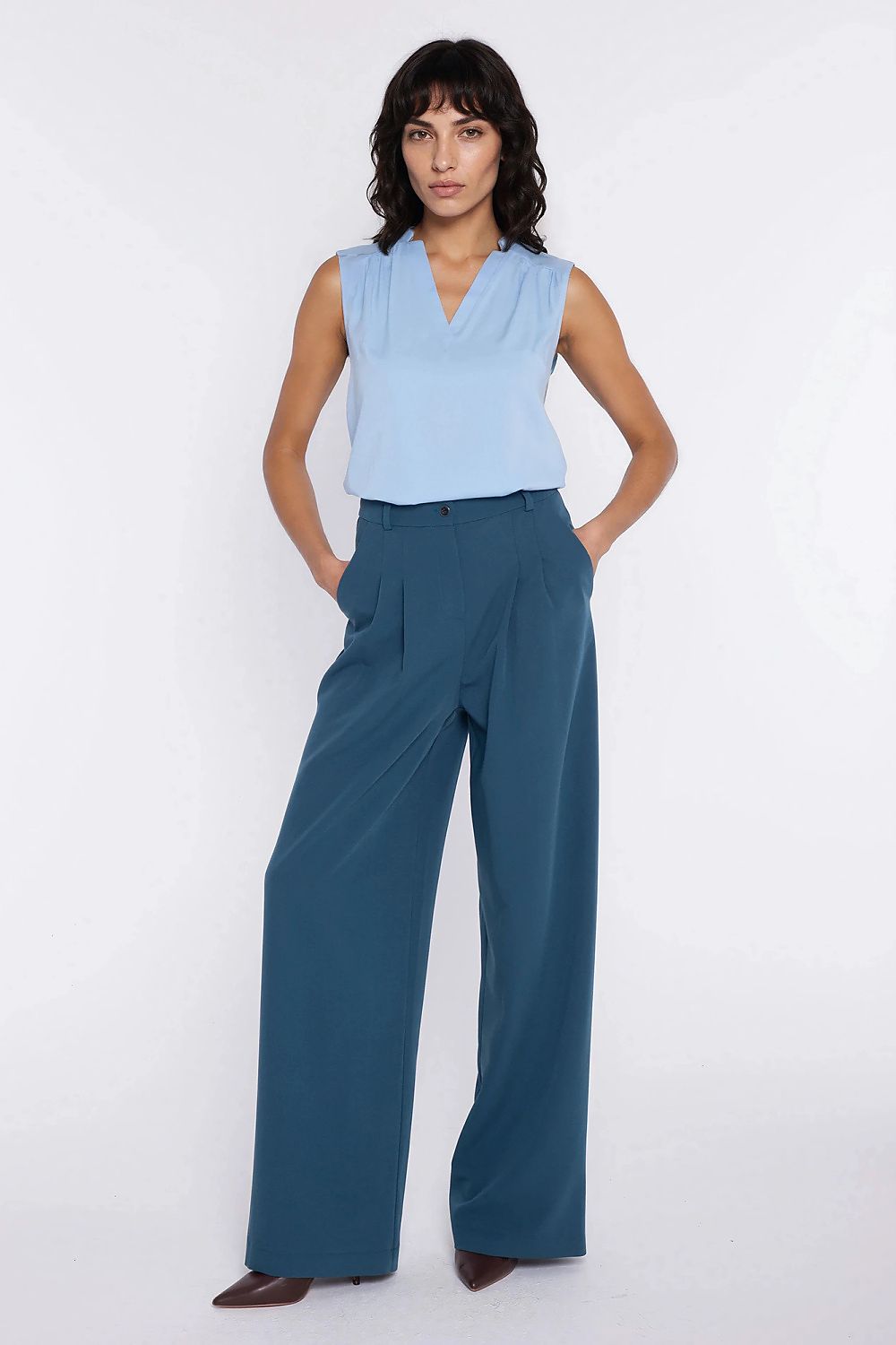 Damen Hose model 227150 Nife