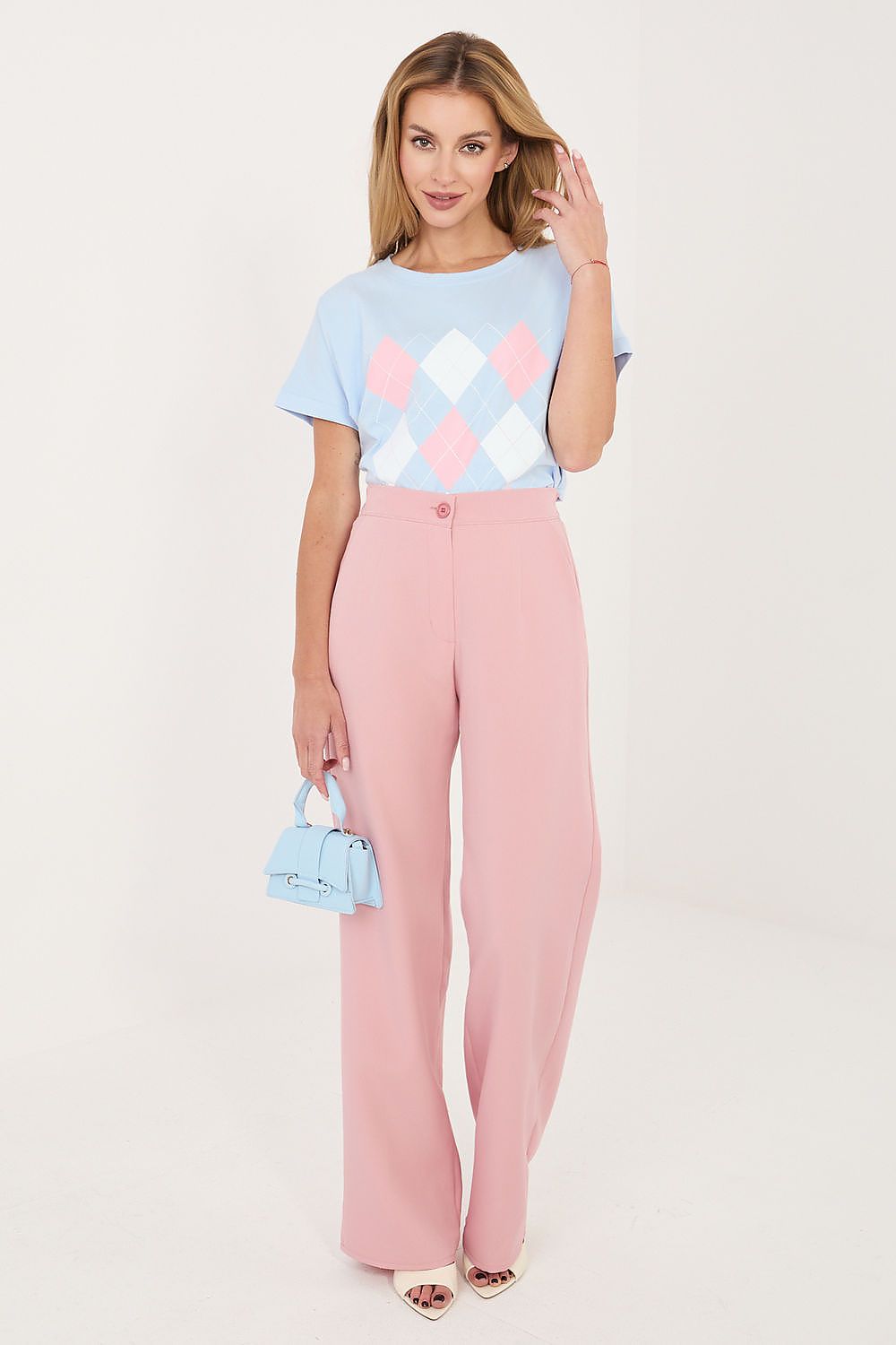 Bluse model 227310 Relevance