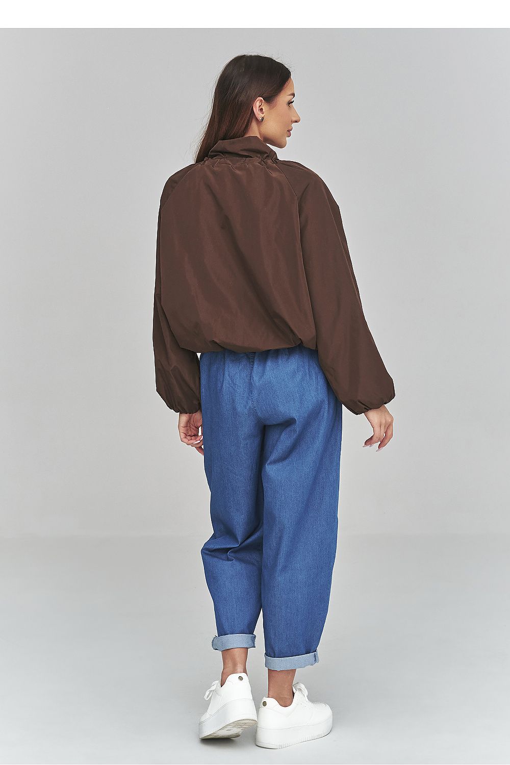 Jacke model 228272 Makadamia