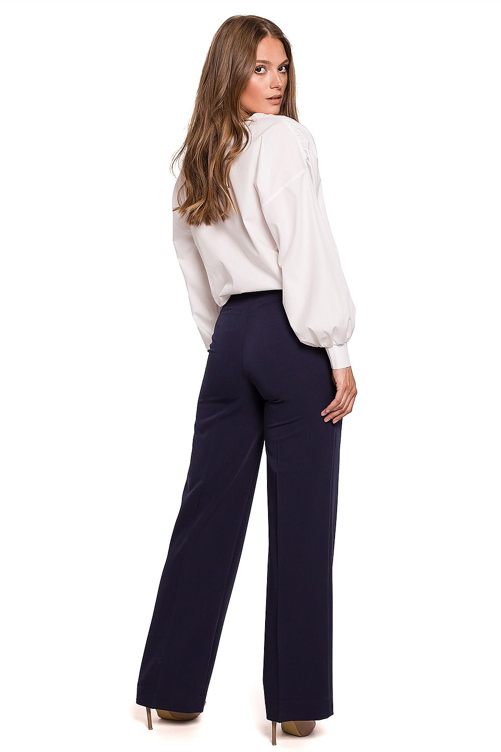 Lange Hose model 158100 Makover