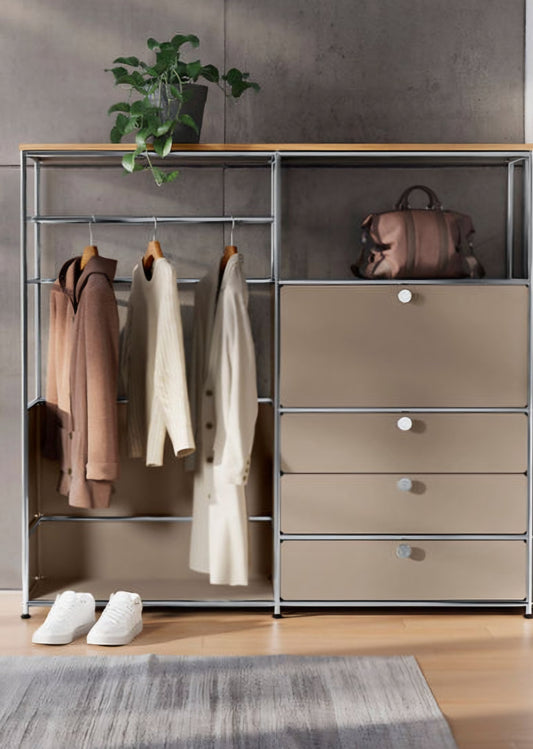 Capsule Wardrobe