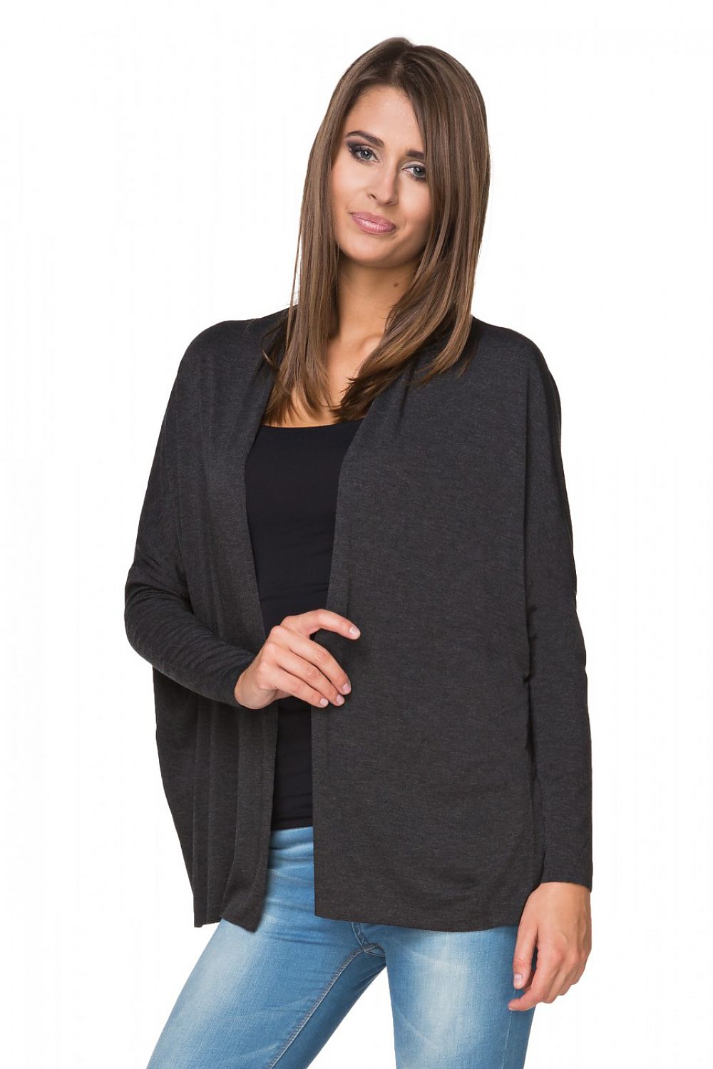 Damen kurze Strickjacke in Grau ohne Verschluss aus Viskosestrick  in der Frontansicht.