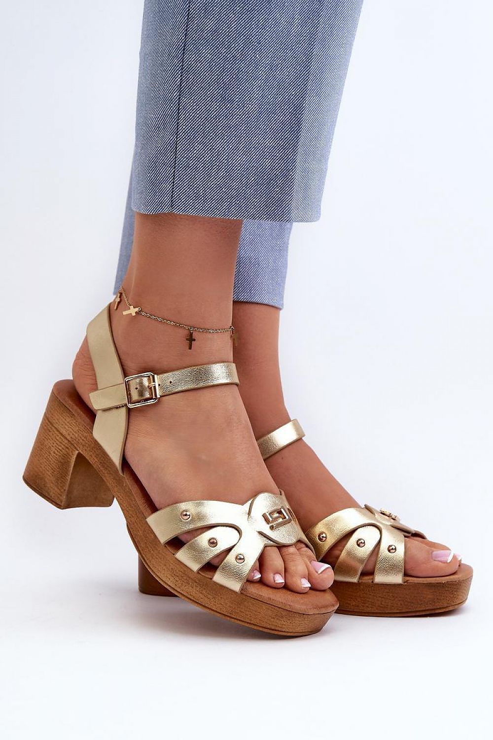 Damen Riemchen Sandaletten in Gelb aus Öko-Leder mit 7 cm Absatz.