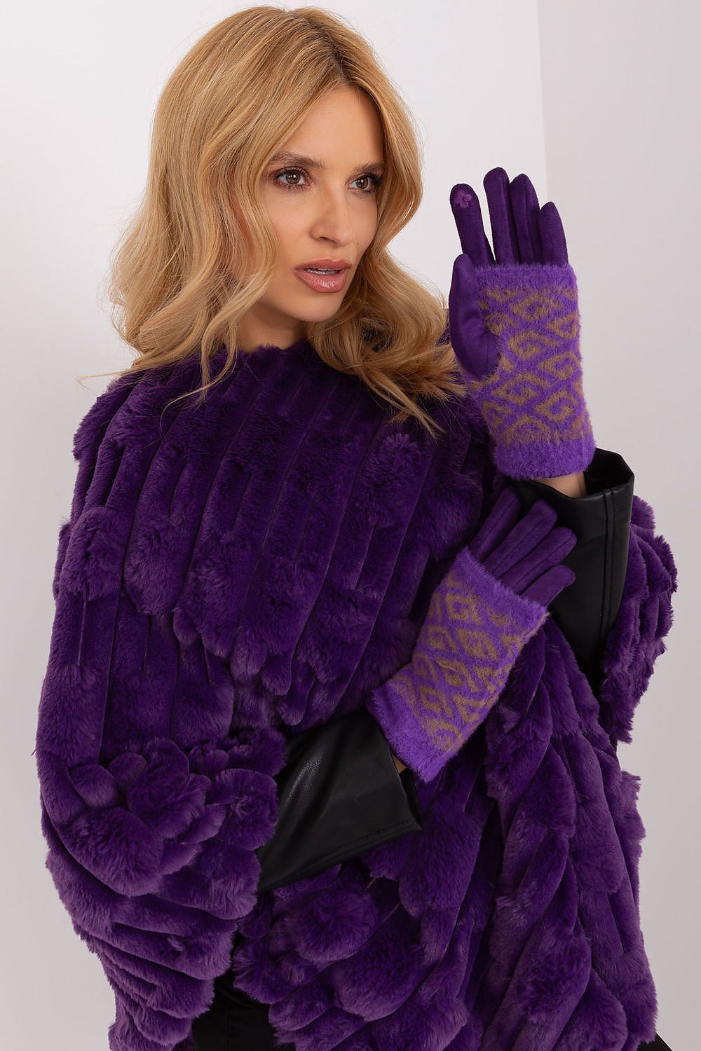  Handschuhe model 190817 Wool Fashion Italia 