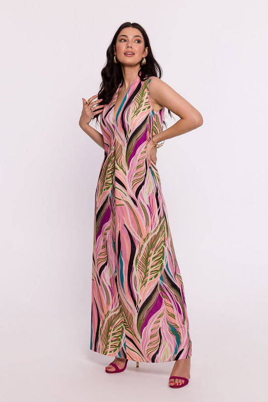 Damen Maxi Print Sommerkleid mit V-Ausschnitt in Multifarben, vom Model getragen in der Frontansicht.