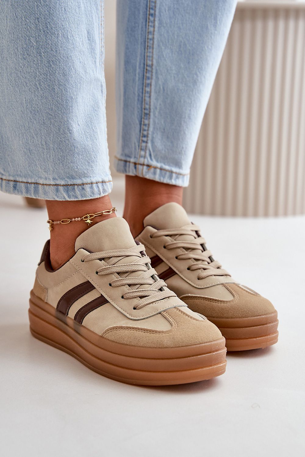  Sportliche Schuhe auf Plattform model 199172 Step in style 