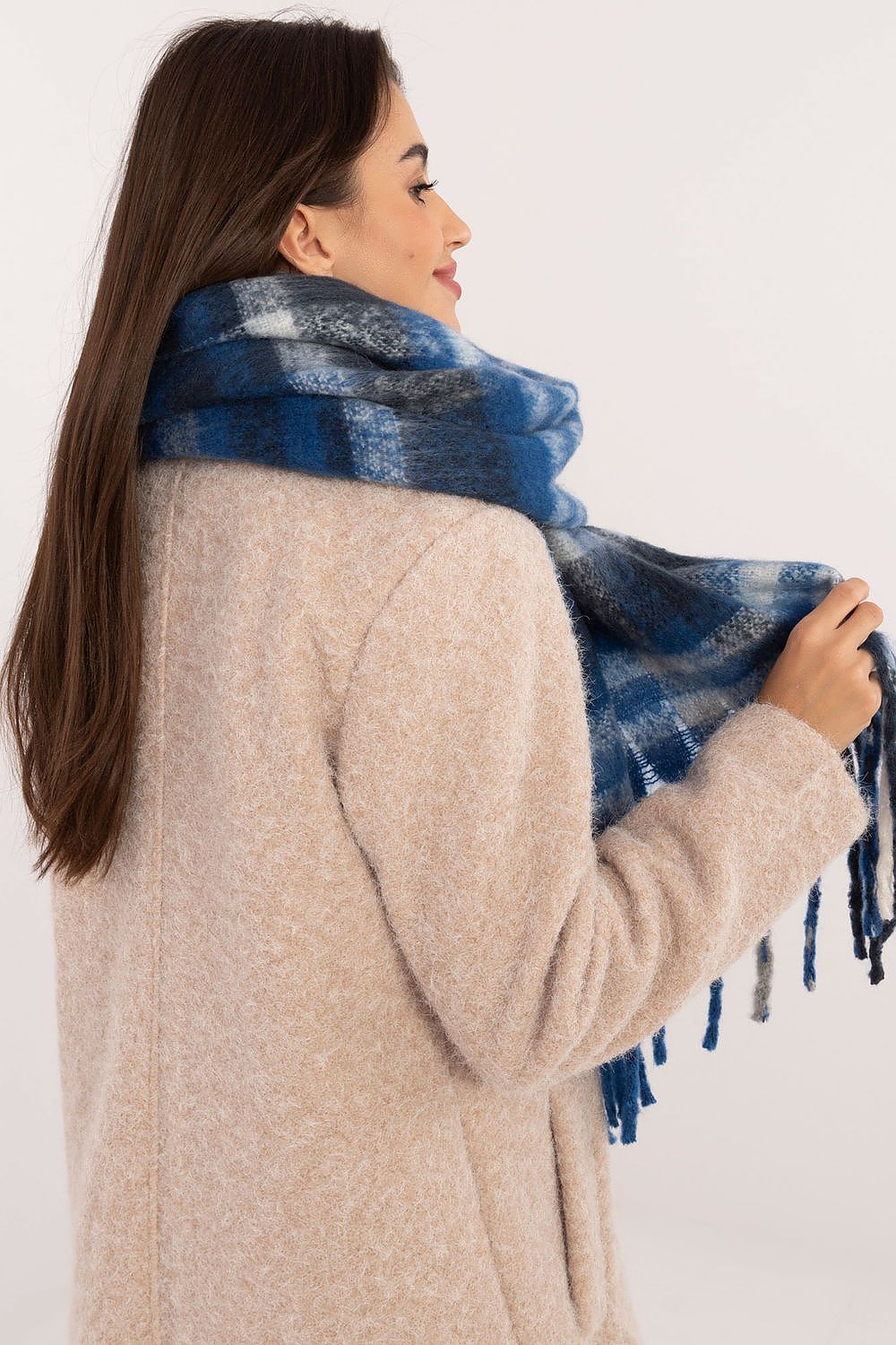 Schal model 203172 Wool Fashion Italia 