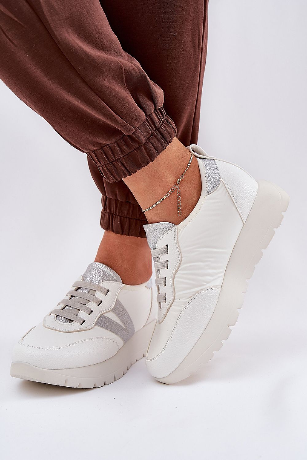  Sportliche Schuhe auf Plattform model 209469 Step in style 