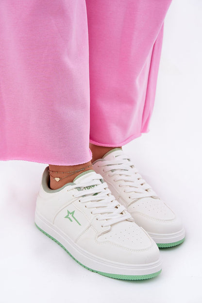  Sportliche Schuhe auf Plattform model 211334 Step in style 