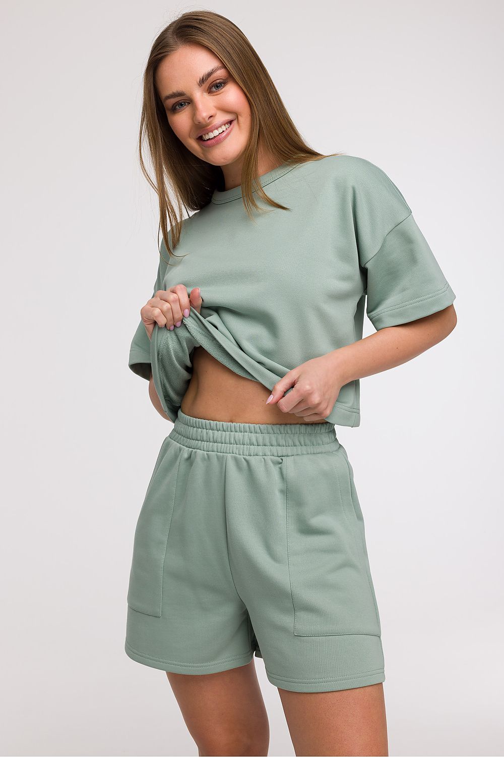  Shorts model 211515 BeWear 