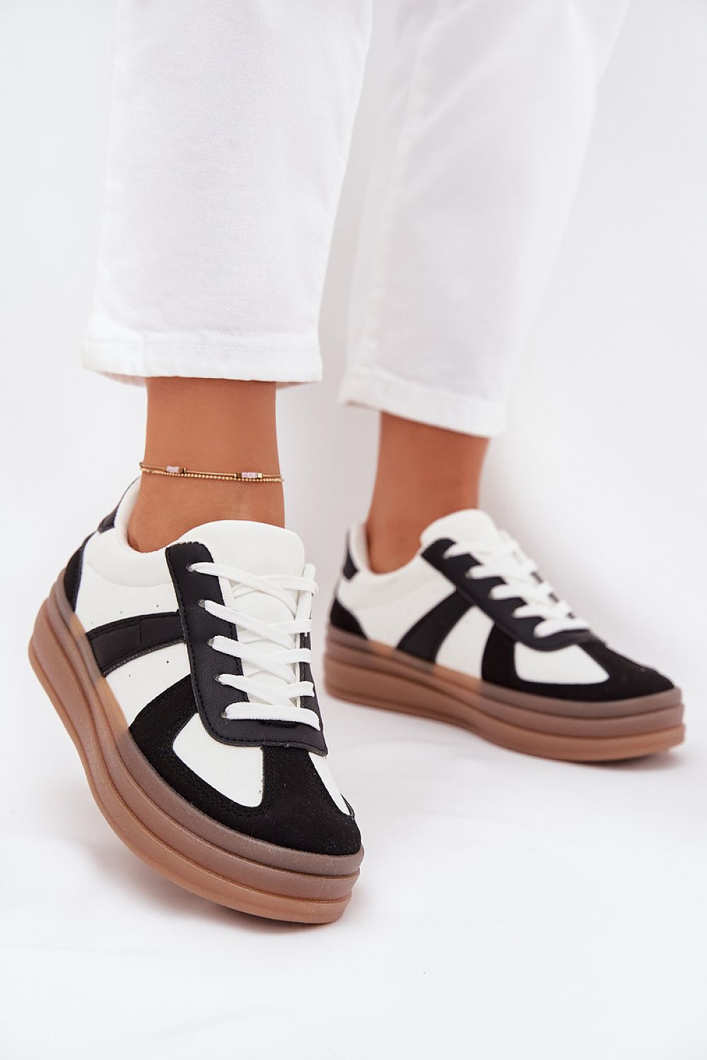  Sportliche Schuhe auf Plattform model 216422 Step in style 