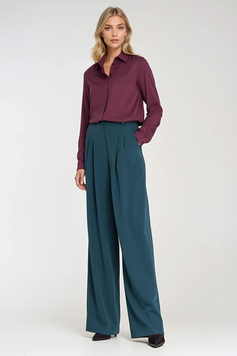  Damen Hose model 219764 Nife 