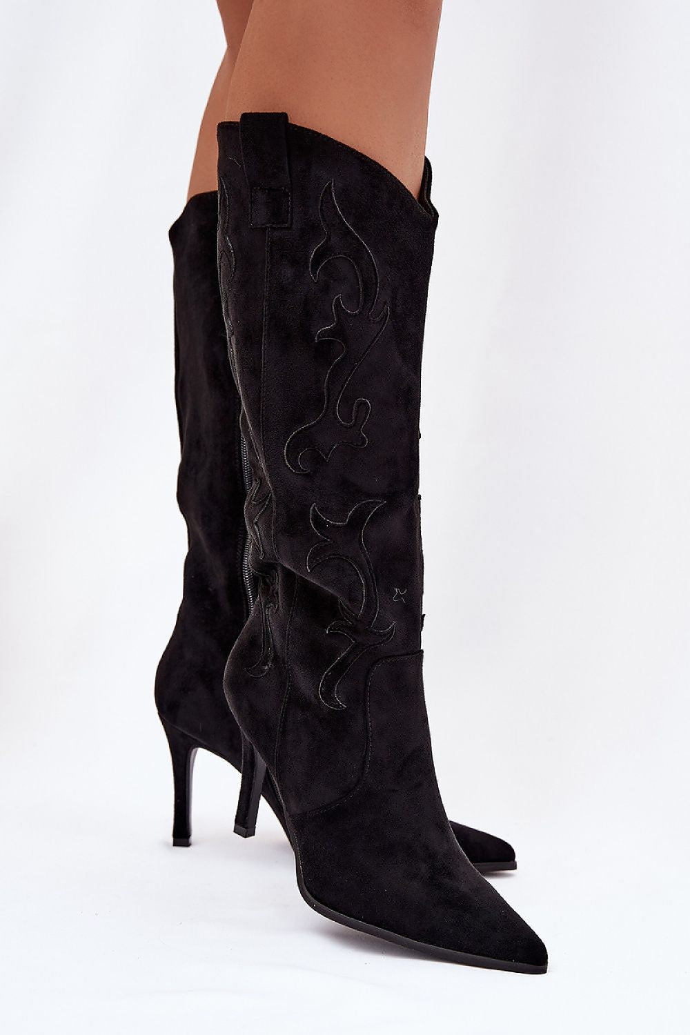 Damen Stiefel verziert in Schwarz mit Stiletto-Absatz. (Modell 221906 Step in style)