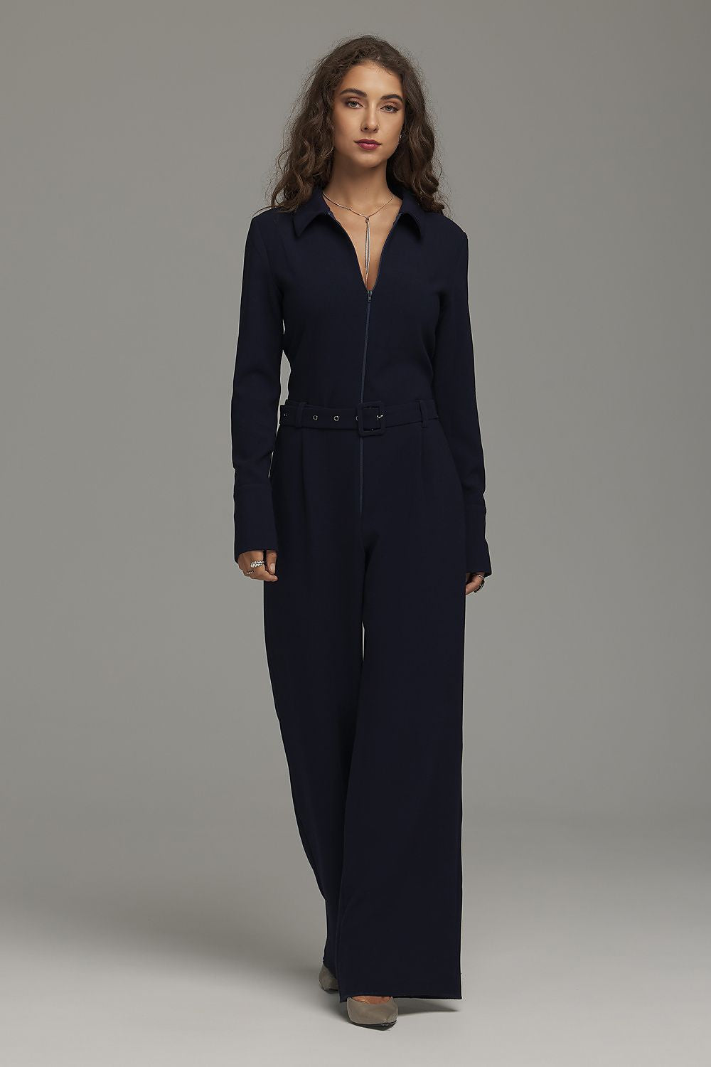  Overall model 231852 Nife 