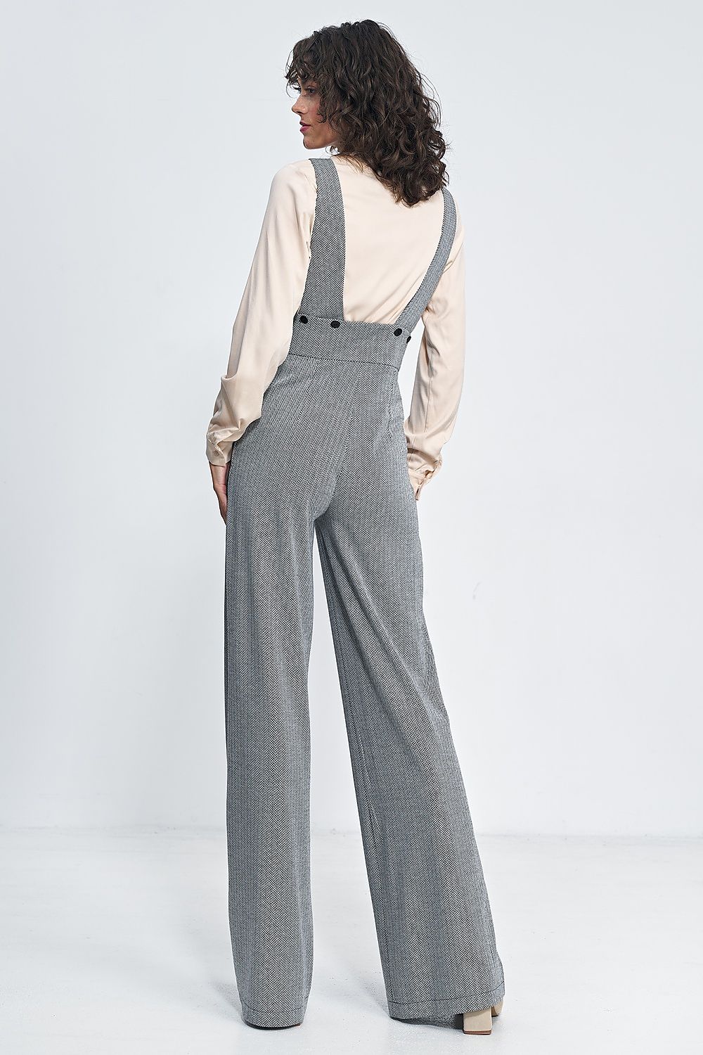  Overall model 184602 Nife 